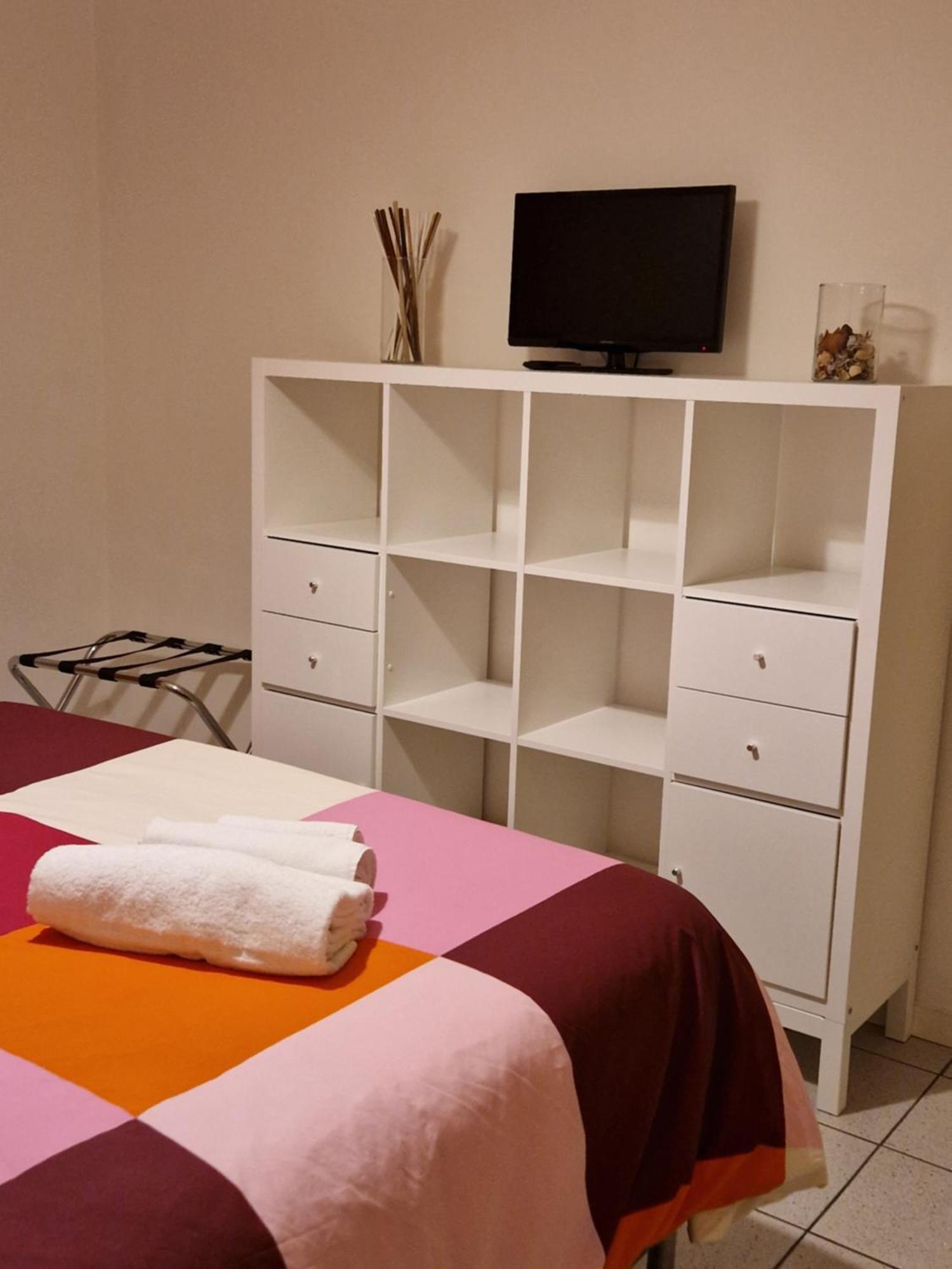 Casa Bebe - Adiacenze Policlinico E Universita' Modène Extérieur photo